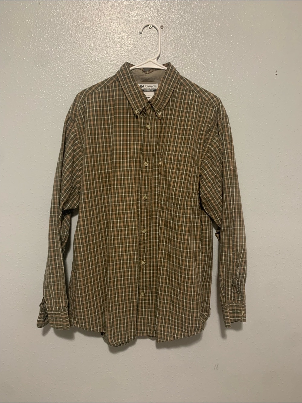 Columbia Men's Olive Brown Plaid Button-Down Shirt